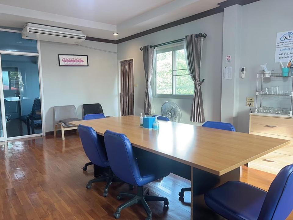 24 Hostel Donmuang Bangkok Exterior photo