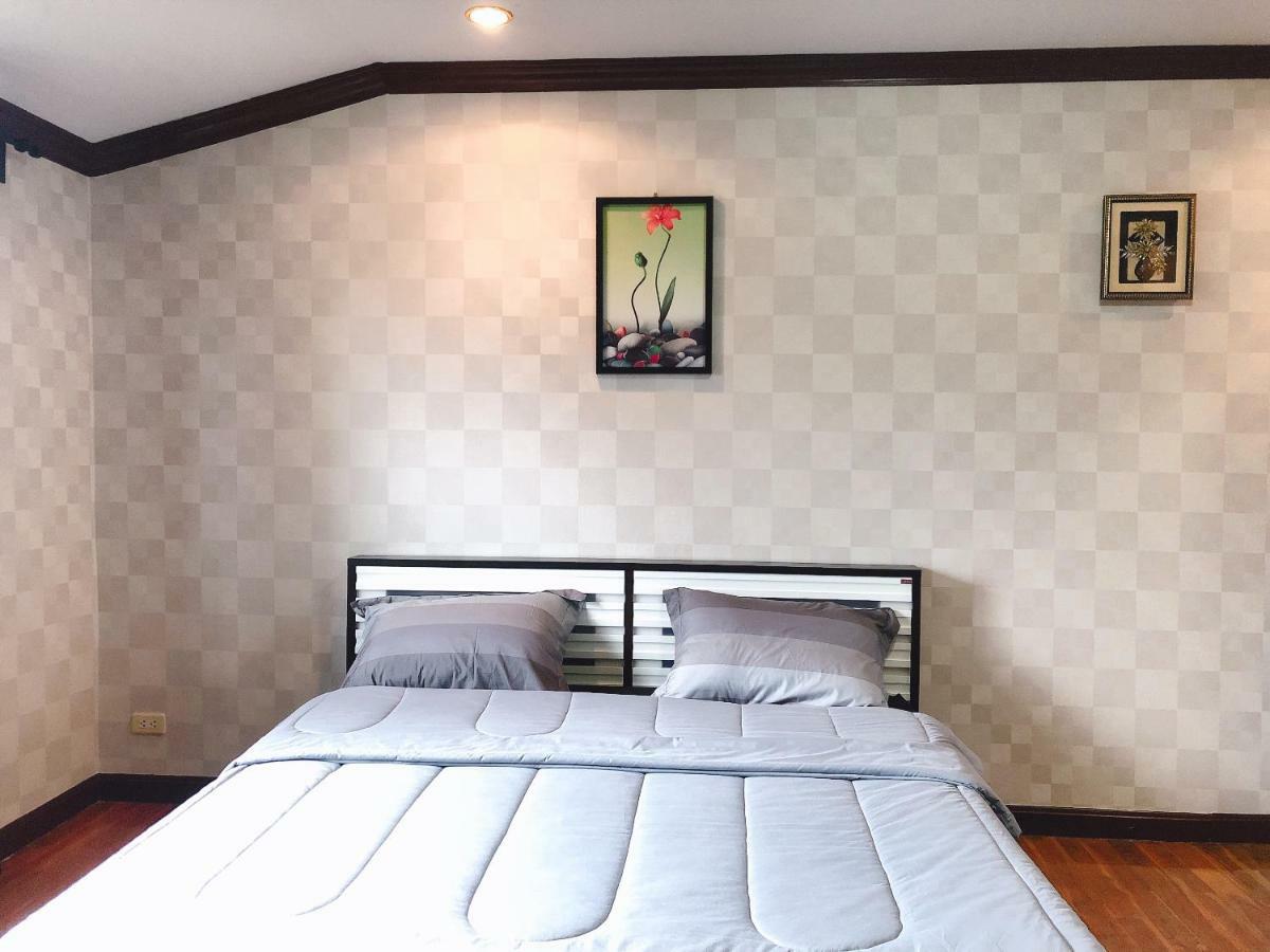 24 Hostel Donmuang Bangkok Exterior photo